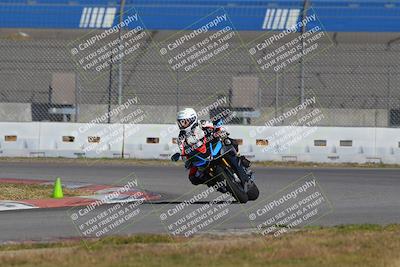 media/Nov-26-2022-Fastrack Riders (Sat) [[b001e85eef]]/Level 2/Session 3 Outside Turn 9/